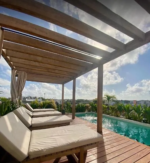 Lucky Duck Dt Hotel Tulum 4*,